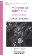 Joulupuu on rakenettu 
