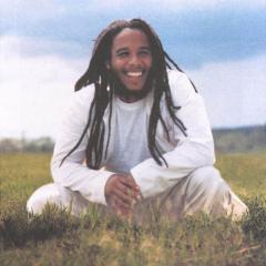 Beautiful Mother Nature von Ziggy Marley (Download) 