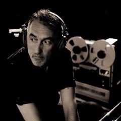 November von Yann Tiersen (Download) 
